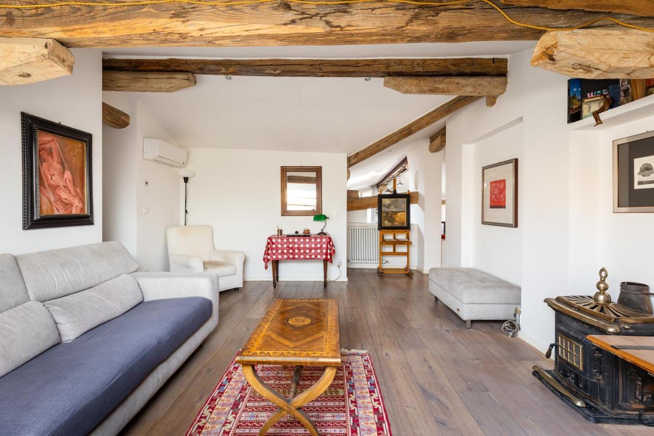 Apartamento Italy Prestigious Historical Attic In Bolonia Exterior foto