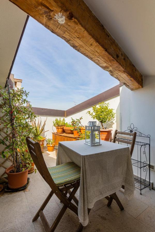 Apartamento Italy Prestigious Historical Attic In Bolonia Exterior foto